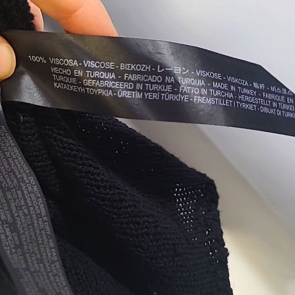 Zara Knit | Asymmetrical Slit-sleeve Top - Picture 3 of 6